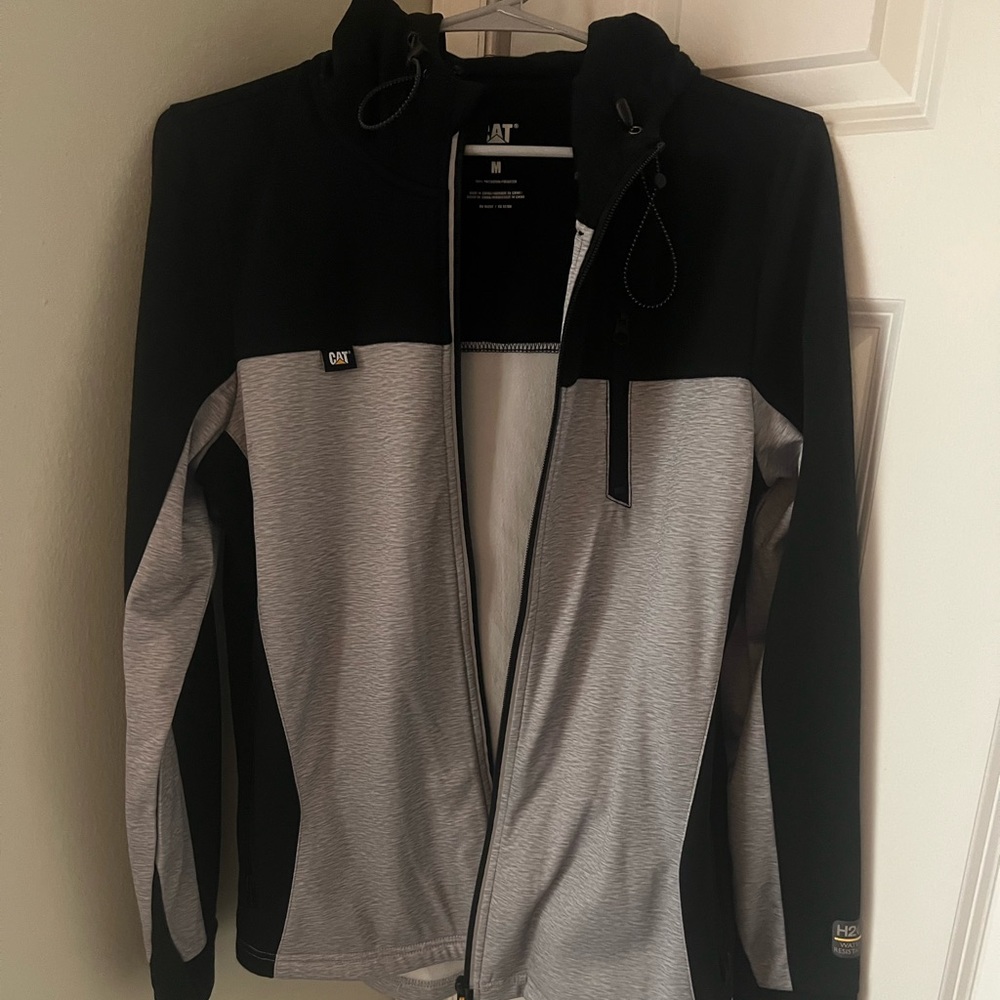 Lightweight Caterpillar H2O resistant jacket